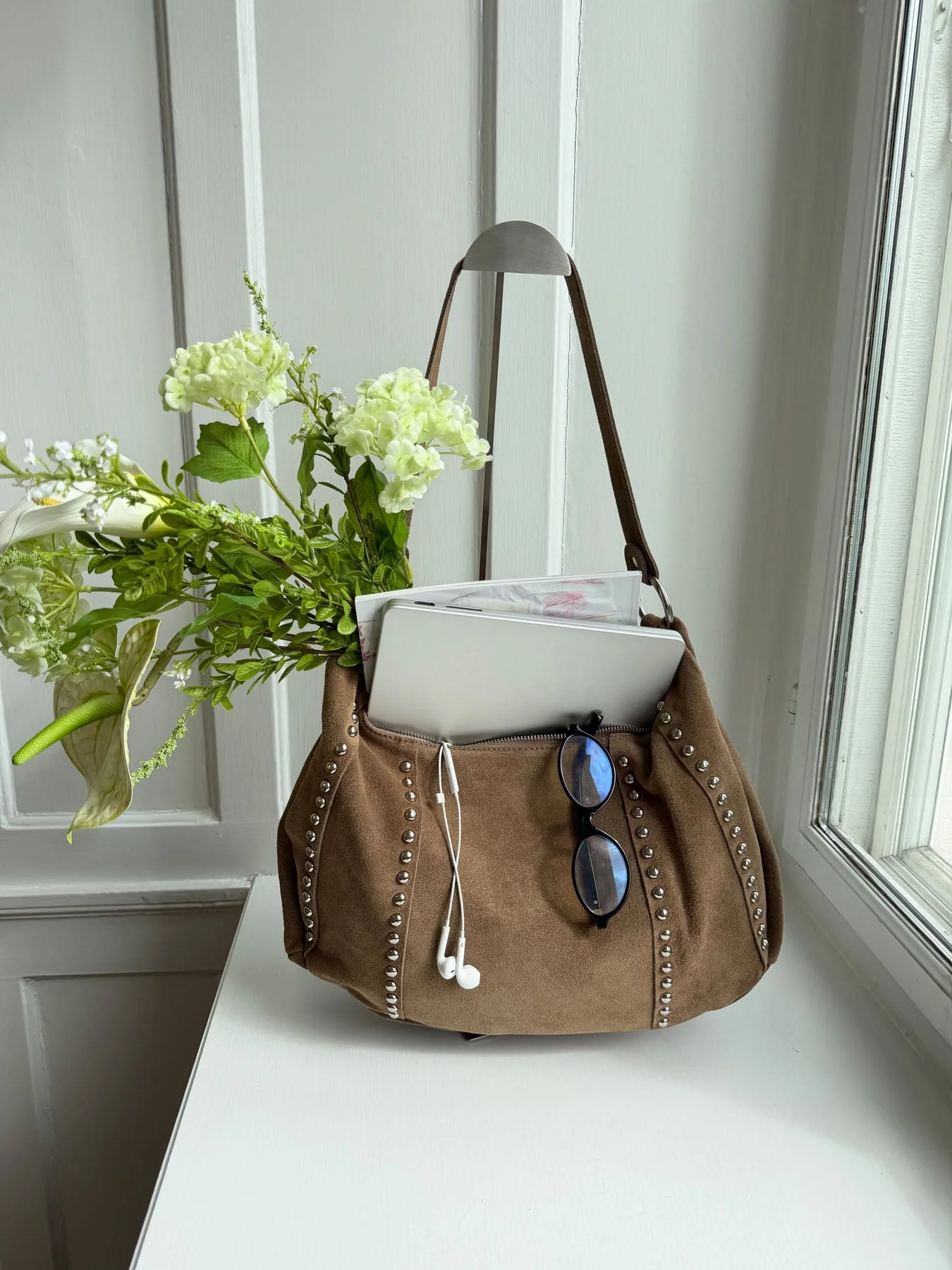 Laptop-friendly bags